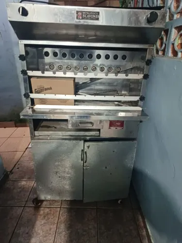 Maquina de assar carne, churrasqueira giratória industrial