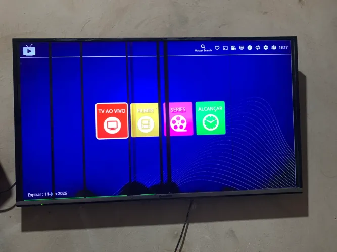 TV PANASONIC QUEBRADA 350$ preço negociável