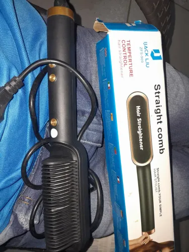 Escova alisadora elétrica