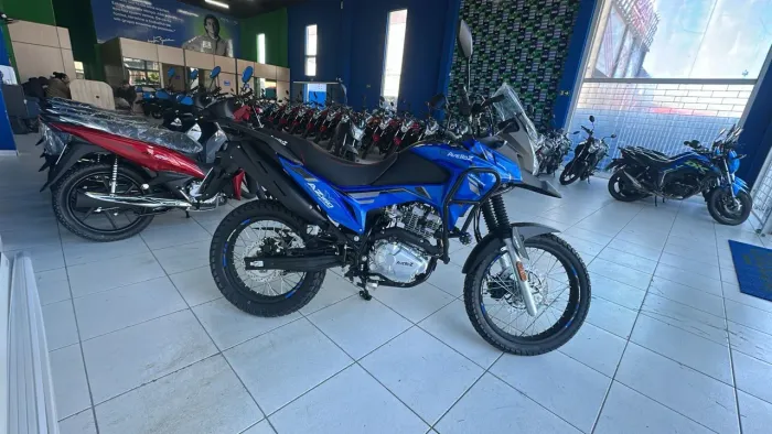 AVELLOZ AZ 160 2026 (a pronta entrega)