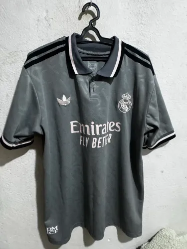 Camisa de time real madrid