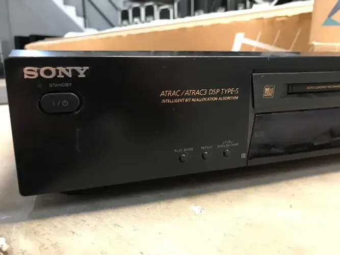 Gravador e Reprodutor de MD Minidisk Sony - MDS-JE480