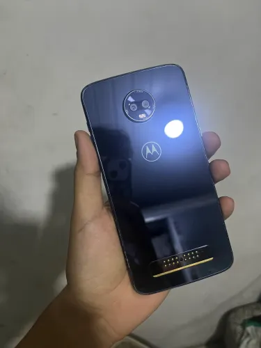 moto z3 play