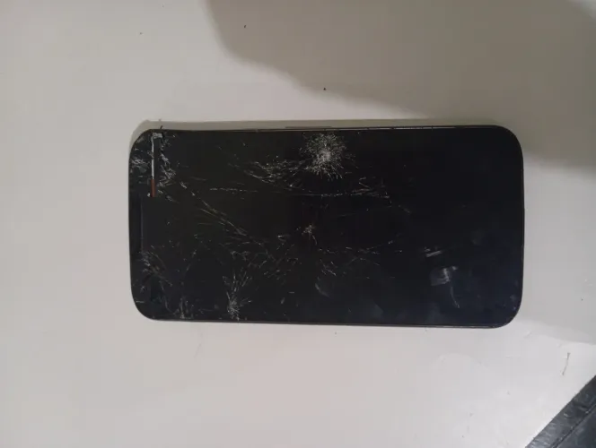 Celular mot g4 modelo xt1626 funcionando só trocar a tela