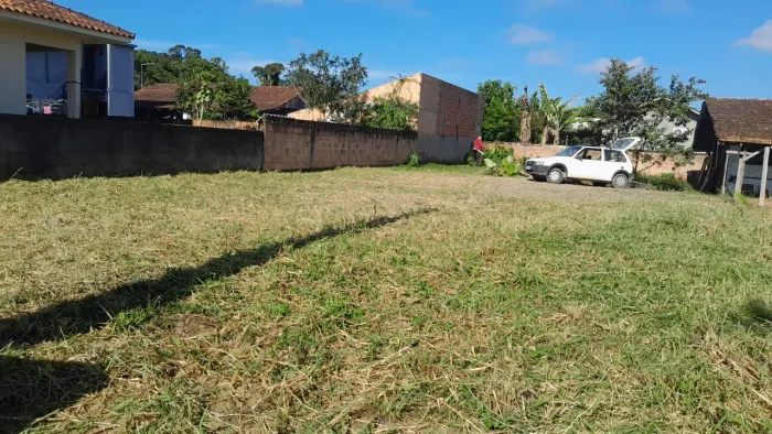 Vende -se terreno no município de barra do sul SC , R$ : 150.000,00