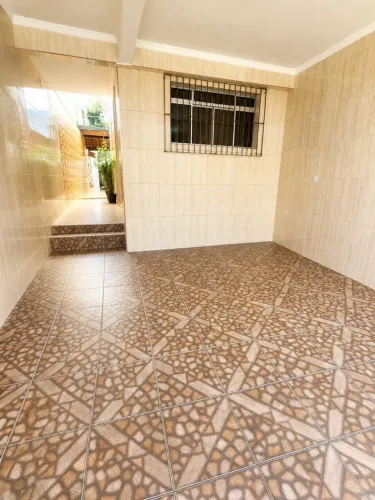 Aceita Financiamento pela Caixa , Casa com 03 Dormitórios