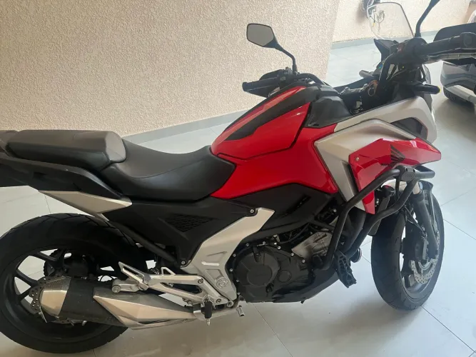 Honda NC 750 2024 - Apenas 4.900 km | Abaixo da Fipe | Impecável