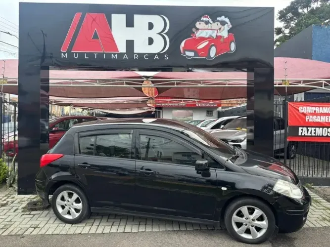 Nissan Tiida S 1.8/1.8 Flex 16V Mec. 2012