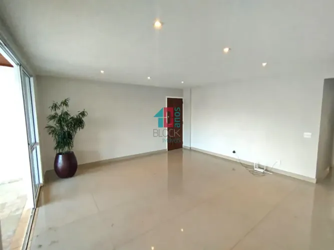 Recreio dos Bandeirantes | Cobertura 4 quartos, sendo 1 suite
