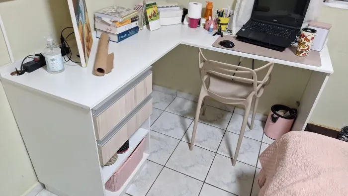 Mesa em L 