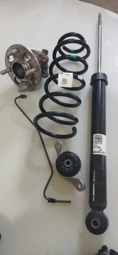 Peças HB20 Sedã seminovas