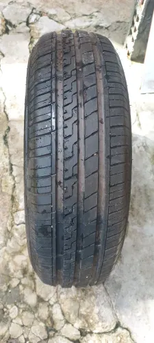 Pneu aro 13 NOVO!