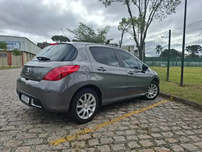 Peugeot 308 Allure 1.6 Flex 16V 5P Mec. 2013