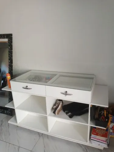 Expositor de produtos de loja