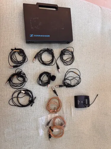 Kit Microfones de Lapela (7x Pretos + 3x Bege) + Bodypack + Maleta Sennheiser Original