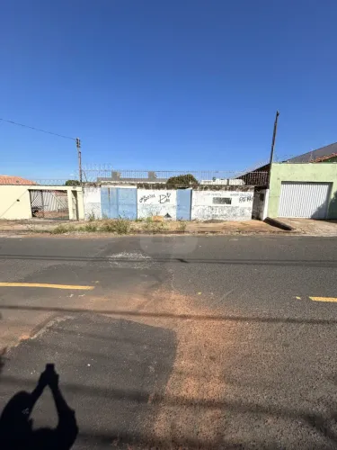Terreno Para Venda B. Carajás Em Uberlândia