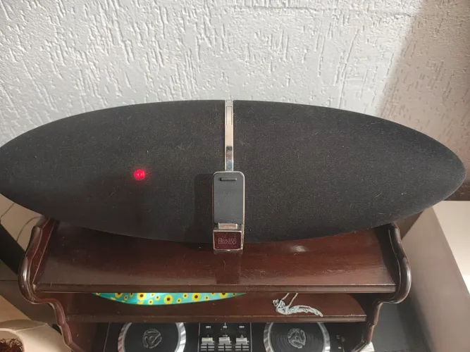 Vendo Bowers & Wilkins Zeppelin