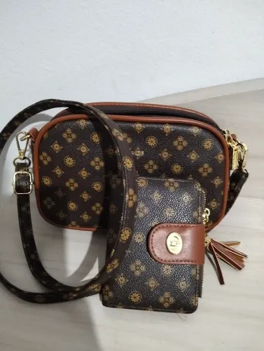 Bolsa transversal com carteira