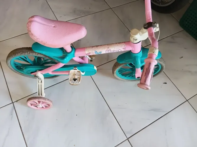 Vendo uma bicicleta