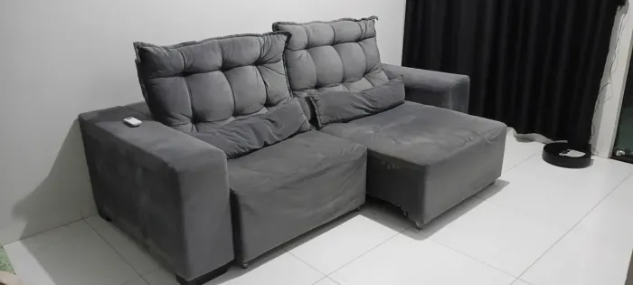 Sofá Retrátil e Reclinável 2 Lugares Cinza Suede - Super Confortável e Espaçoso!