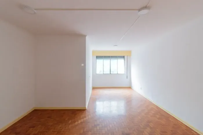 Imóvel para aluguel possui 61 metros quadrados com 1 quarto em República - São Paulo - SP