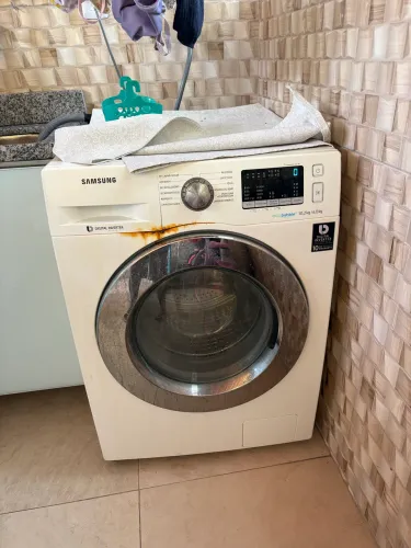 Vende-se lavadora SAMSUNG DIGITAL INVERTER usada