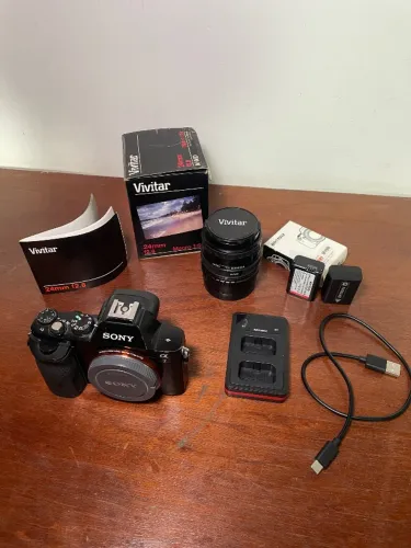 TROCO ou VENDO Sony A7 + Lente 24mm f2.8 Vivitar