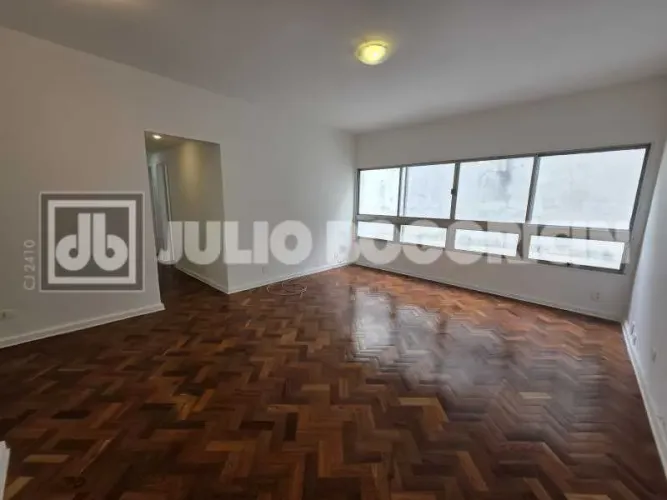 Apartamento : / Residencial / Jardim Botânico