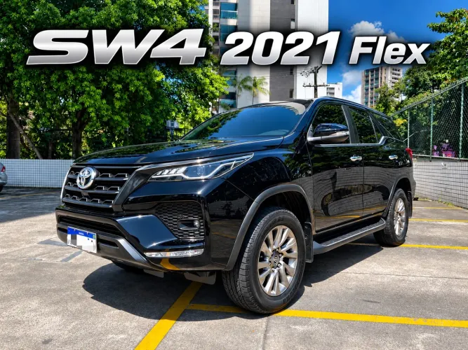 Toyota Hilux SW4 SRX 4X4 2.8 TDI 16V Dies. Aut. 2022