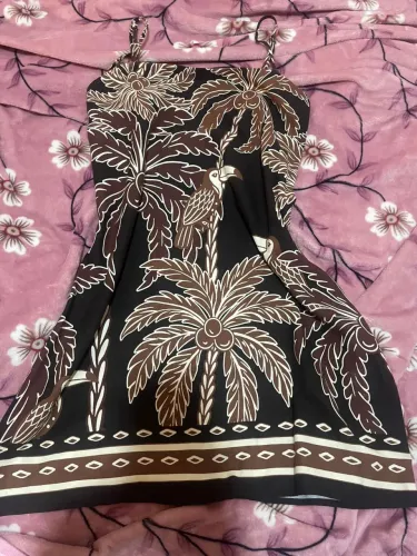 Roupas novas nunca usadas