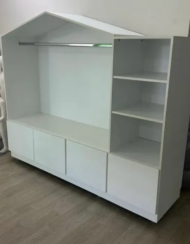 Vendo Montagem de loja infantil