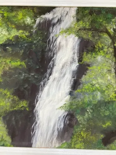 Vendo um lindo quadro pintado em tela cheia , 
