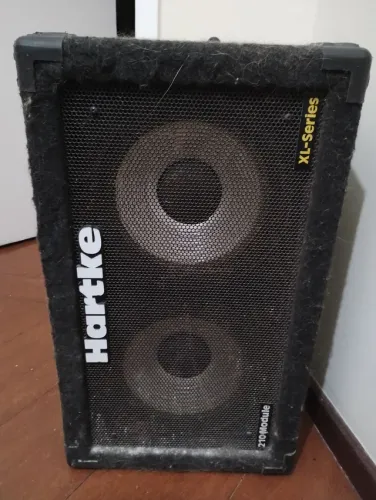 Caixas hartke system série XL 210 e 115