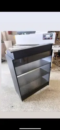 BALCÃO VITRINE CAIXA MDF PRETO.