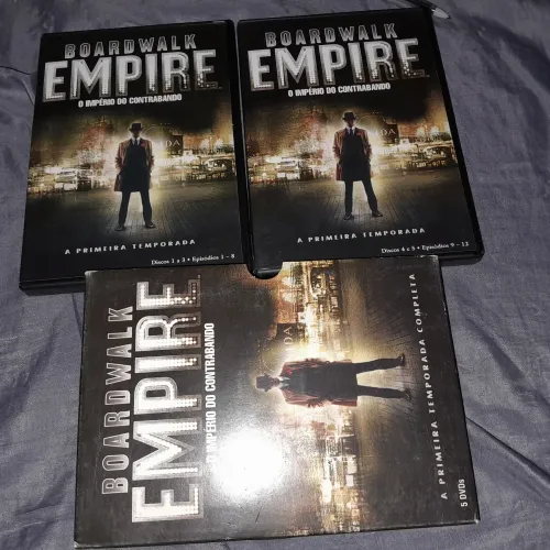 Box 5 dvds Empire
