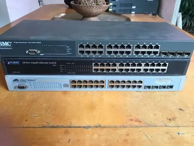 087 Switch Gigabit 