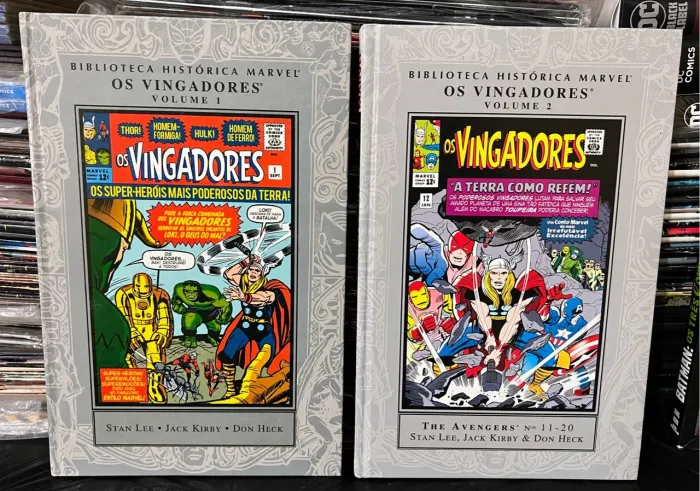 Biblioteca histórica marvel vingadores volumes 1 e 2 em ótimo estado