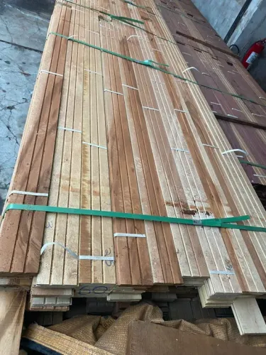 Assoalho misto comercial 