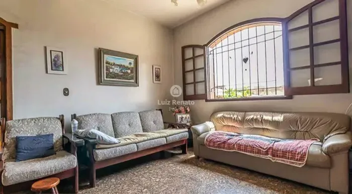 Casa para aluguel 3 quartos, 1 suíte, 15 vagas - Palmares