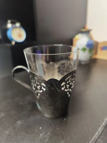 Copo cristal com porta copo de prata
