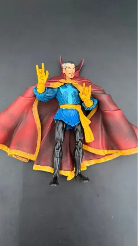 Action Figure Doutor Estranho Marvel Legends