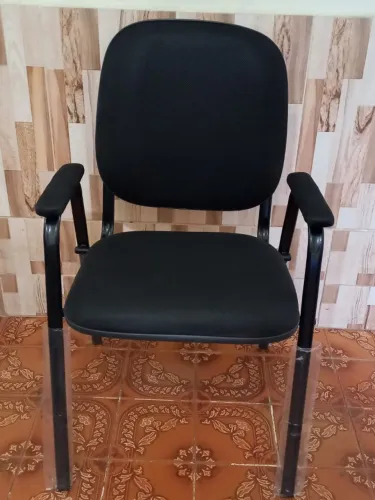 Cadeira diretor fixa com braços - atendimento, altar de Igreja - 