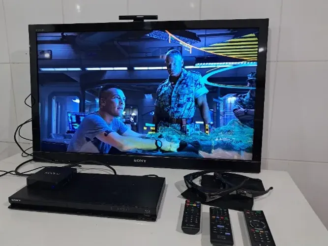TV Sony BRAVIA 3D (40") Full HD 1080p -Tecnologia 3D ativa Sony