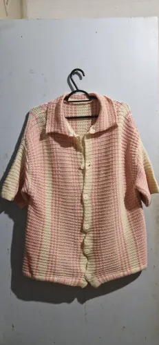 Camisa rosa com branco crochê 