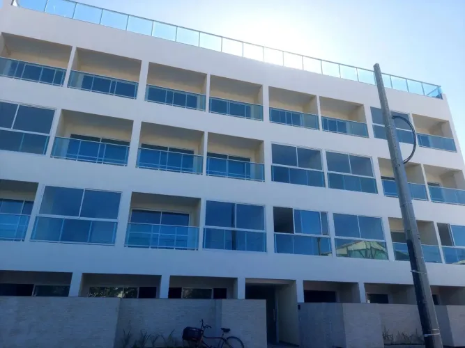Flat térreo com piscina privada no centrinho de porto de galinhas
