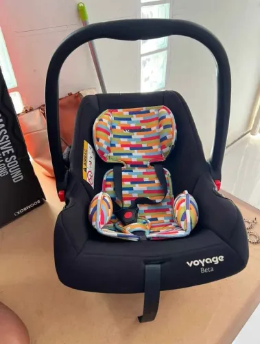 Bebê conforto novo