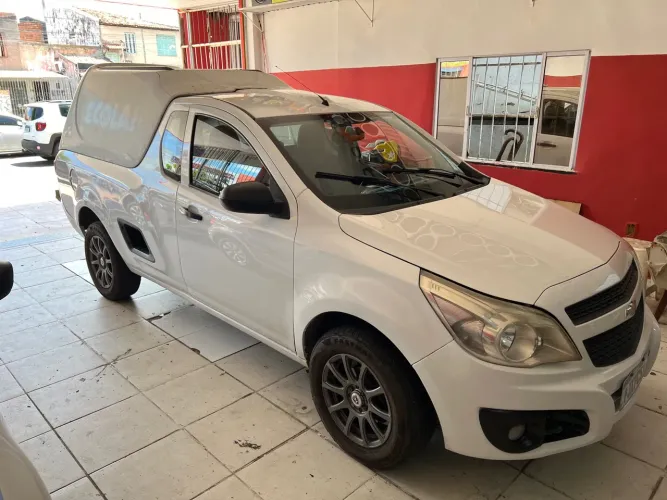 Alugo carro utilitário mínimo 15 dias