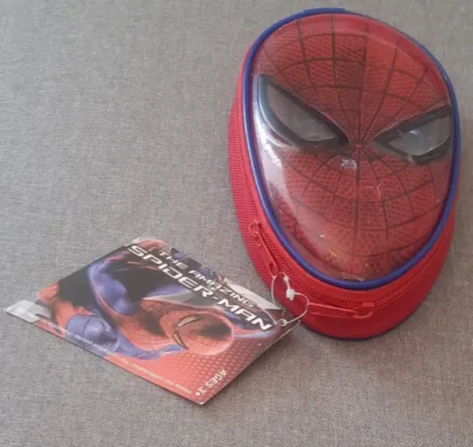 Kit estojo com acessórios Homem aranha