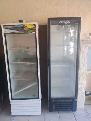Cervejeira e Expositor Refrigerado para Comércio