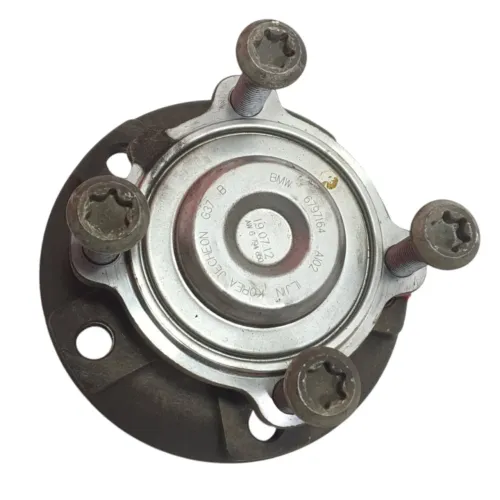 Cubo de roda dianteira esquerda BMW 320i F30 2013 a 2018